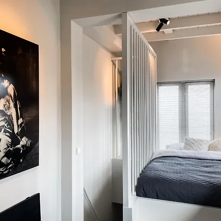 Petit Designstudio In Het Centrum * Zandvoort